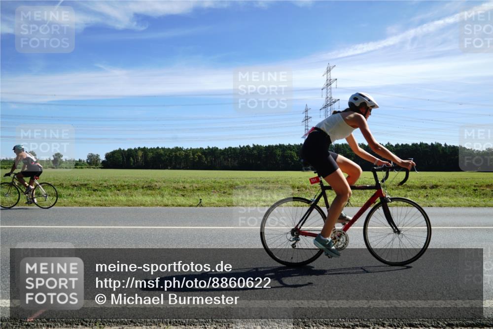 07.09.2025 - 19. Norderstedt Triathlon Michael Burmester http://msf.ph/oto/8860622 07.09.2025 11:52:27 Radfahren 731 meine-sportfotos.de