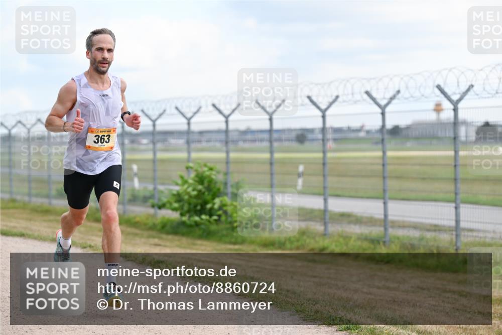 14.09.2025 - Airport Race Dr. Thomas Lammeyer http://msf.ph/oto/8860724 14.09.2025 11:48:45 Laufen 363 meine-sportfotos.de