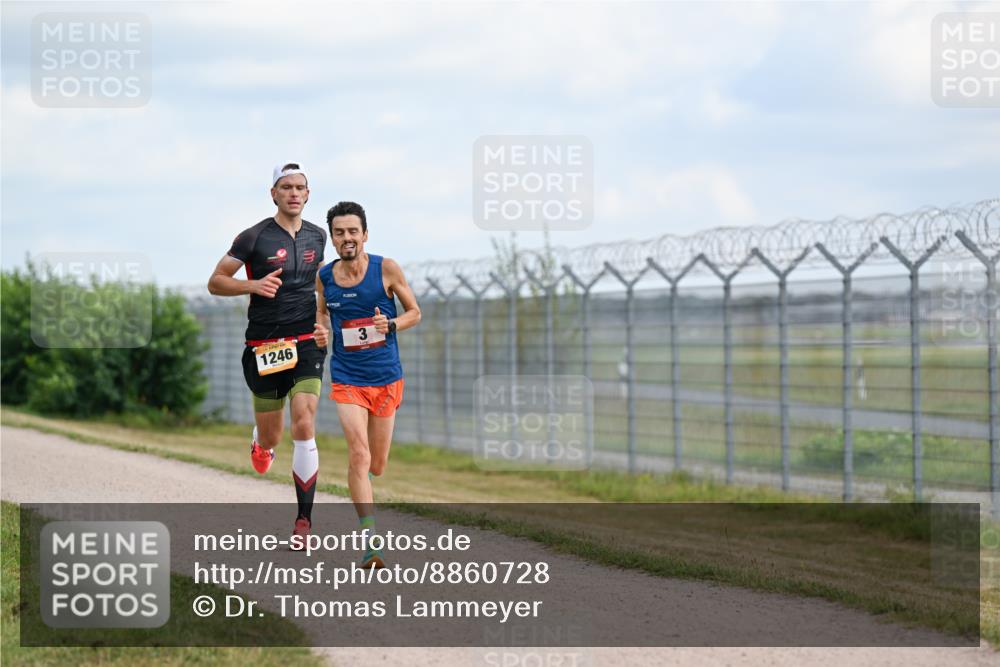 14.09.2025 - Airport Race Dr. Thomas Lammeyer http://msf.ph/oto/8860728 14.09.2025 11:49:27 Laufen 1246, 3 meine-sportfotos.de