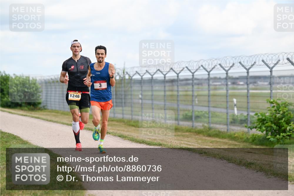 14.09.2025 - Airport Race Dr. Thomas Lammeyer http://msf.ph/oto/8860736 14.09.2025 11:49:28 Laufen 1246 meine-sportfotos.de