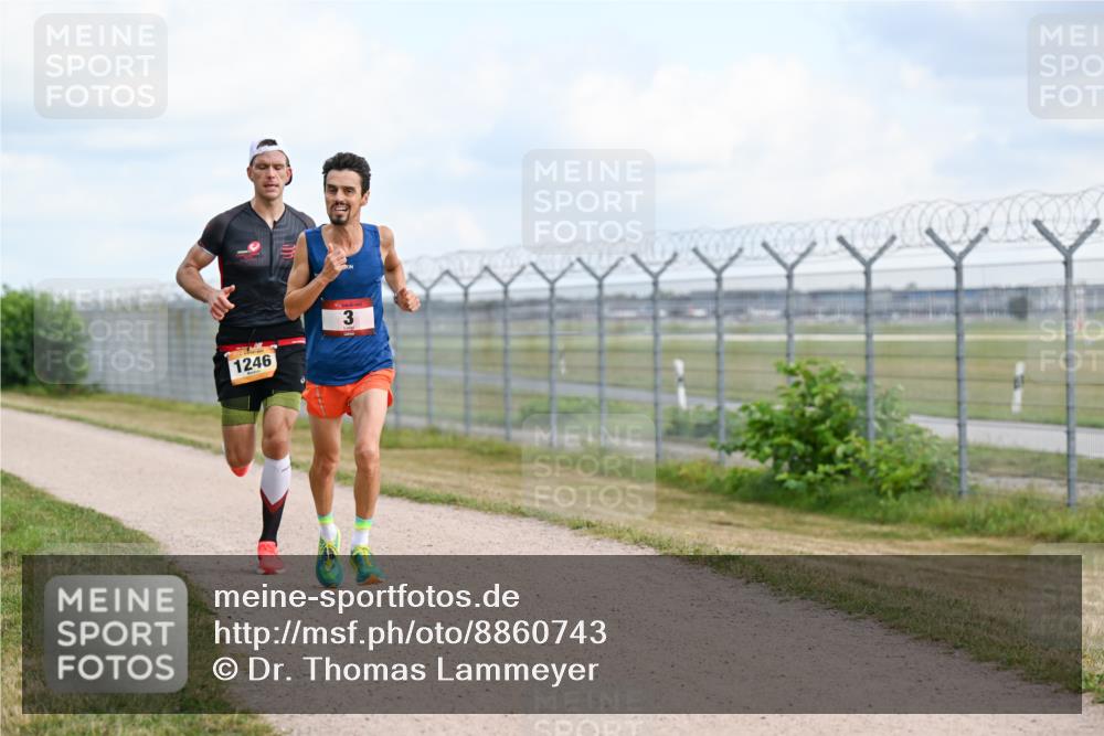 14.09.2025 - Airport Race Dr. Thomas Lammeyer http://msf.ph/oto/8860743 14.09.2025 11:49:29 Laufen 1246, 3 meine-sportfotos.de