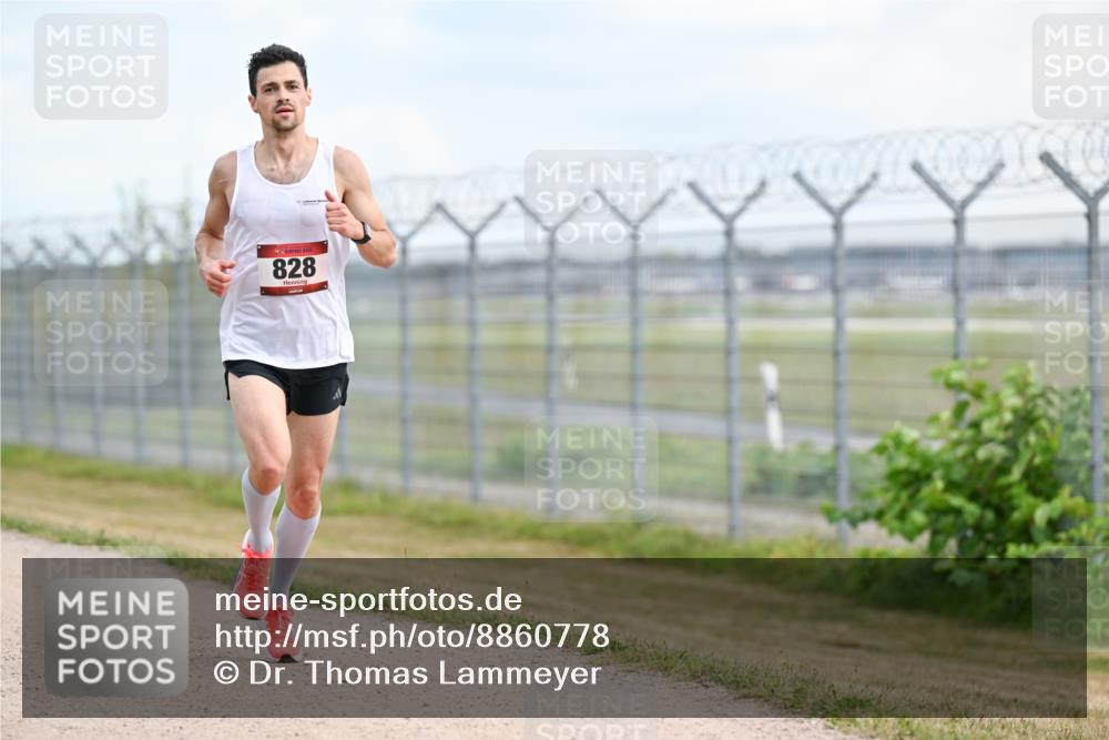 14.09.2025 - Airport Race Dr. Thomas Lammeyer http://msf.ph/oto/8860778 14.09.2025 11:50:00 Laufen 828 meine-sportfotos.de