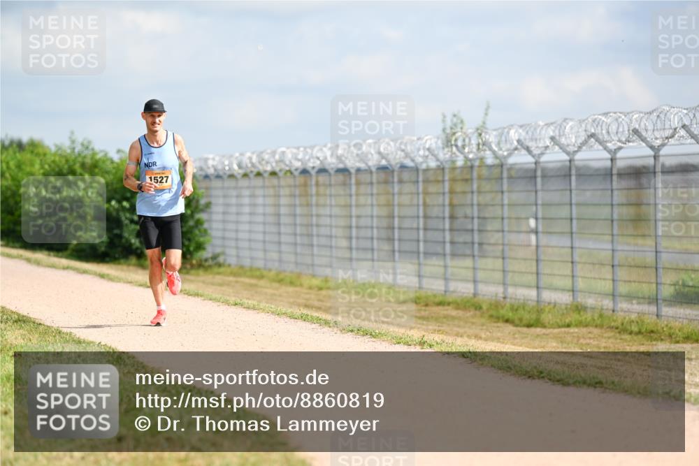 14.09.2025 - Airport Race Dr. Thomas Lammeyer http://msf.ph/oto/8860819 14.09.2025 11:50:55 Laufen 1527 meine-sportfotos.de