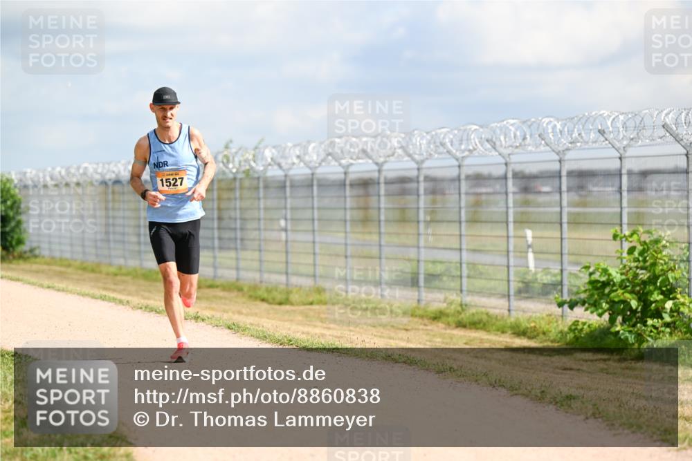 14.09.2025 - Airport Race Dr. Thomas Lammeyer http://msf.ph/oto/8860838 14.09.2025 11:50:57 Laufen 1527 meine-sportfotos.de