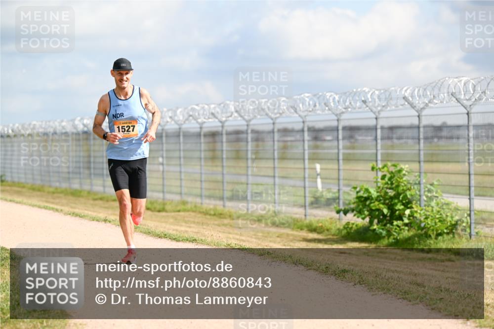 14.09.2025 - Airport Race Dr. Thomas Lammeyer http://msf.ph/oto/8860843 14.09.2025 11:50:58 Laufen 1527 meine-sportfotos.de