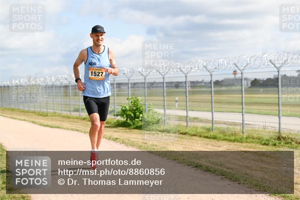 14.09.2025 - Airport Race Dr. Thomas Lammeyer http://msf.ph/oto/8860856 14.09.2025 11:51:00 Laufen 1527 meine-sportfotos.de