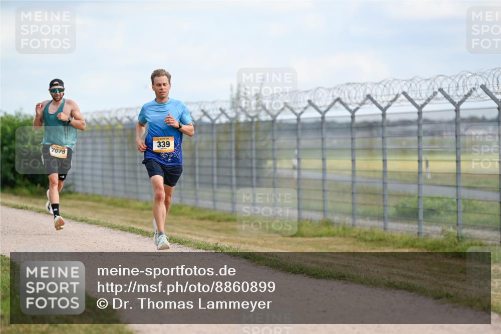 14.09.2025 - Airport Race Dr. Thomas Lammeyer http://msf.ph/oto/8860899 14.09.2025 11:52:13 Laufen 2079, 339 meine-sportfotos.de