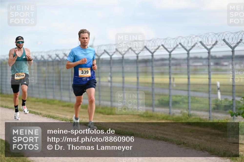 14.09.2025 - Airport Race Dr. Thomas Lammeyer http://msf.ph/oto/8860906 14.09.2025 11:52:14 Laufen 339, 2079 meine-sportfotos.de