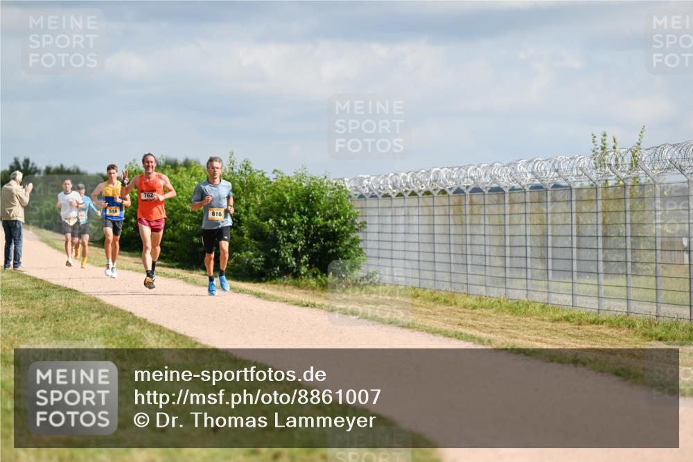 14.09.2025 - Airport Race Dr. Thomas Lammeyer http://msf.ph/oto/8861007 14.09.2025 11:54:12 Laufen  meine-sportfotos.de