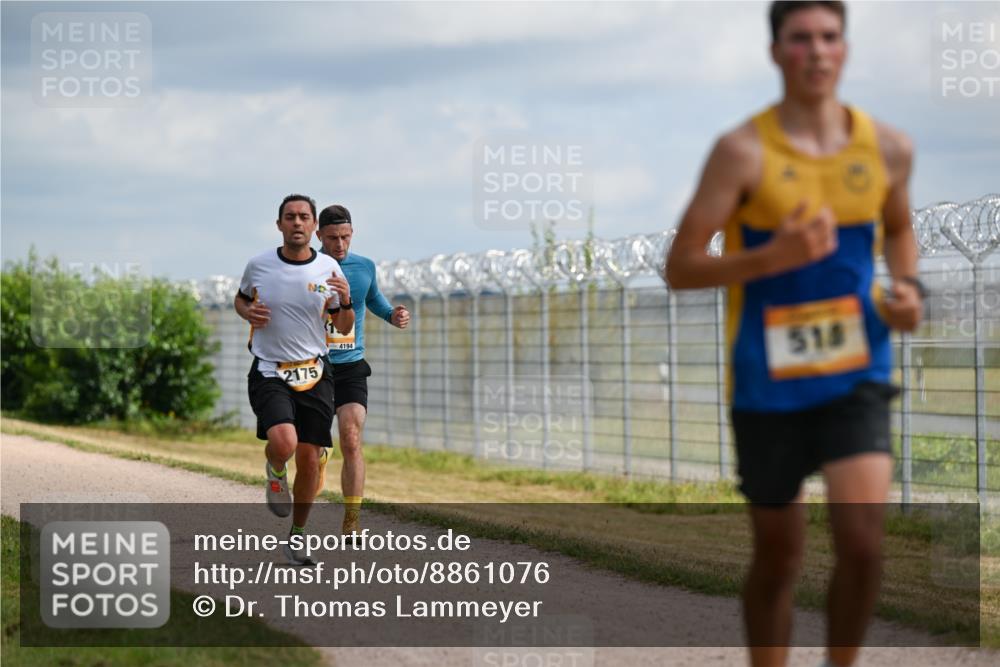 14.09.2025 - Airport Race Dr. Thomas Lammeyer http://msf.ph/oto/8861076 14.09.2025 11:54:24 Laufen 2175, 4194, 518 meine-sportfotos.de