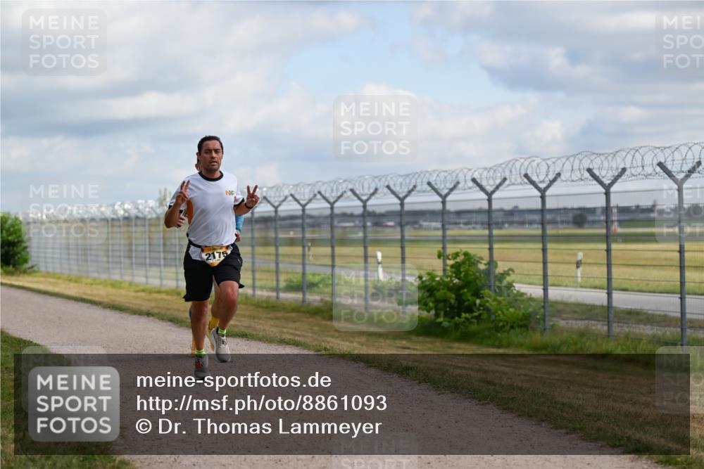 14.09.2025 - Airport Race Dr. Thomas Lammeyer http://msf.ph/oto/8861093 14.09.2025 11:54:27 Laufen 2175 meine-sportfotos.de