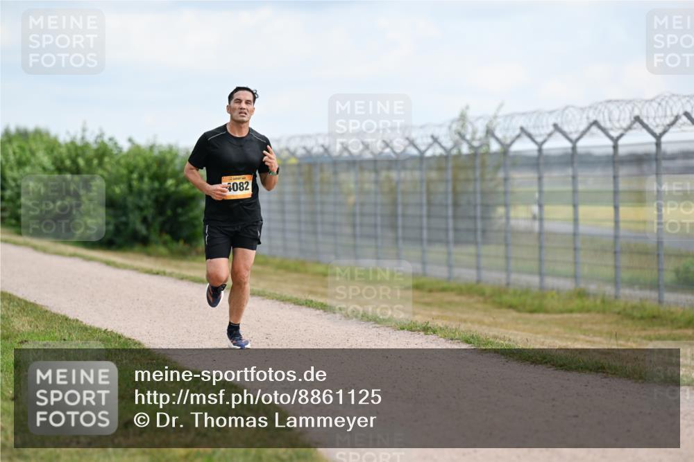 14.09.2025 - Airport Race Dr. Thomas Lammeyer http://msf.ph/oto/8861125 14.09.2025 11:54:36 Laufen 4082 meine-sportfotos.de