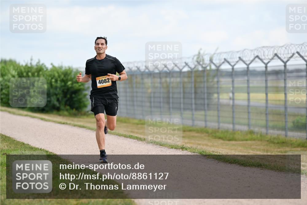 14.09.2025 - Airport Race Dr. Thomas Lammeyer http://msf.ph/oto/8861127 14.09.2025 11:54:36 Laufen 4082 meine-sportfotos.de