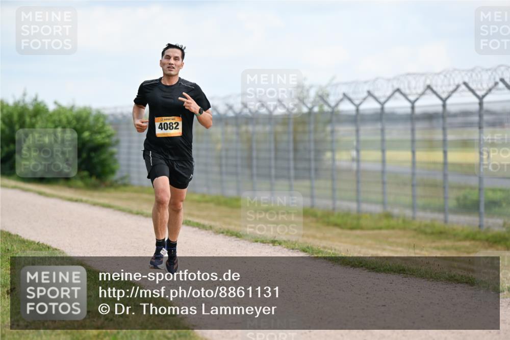 14.09.2025 - Airport Race Dr. Thomas Lammeyer http://msf.ph/oto/8861131 14.09.2025 11:54:36 Laufen 4082 meine-sportfotos.de