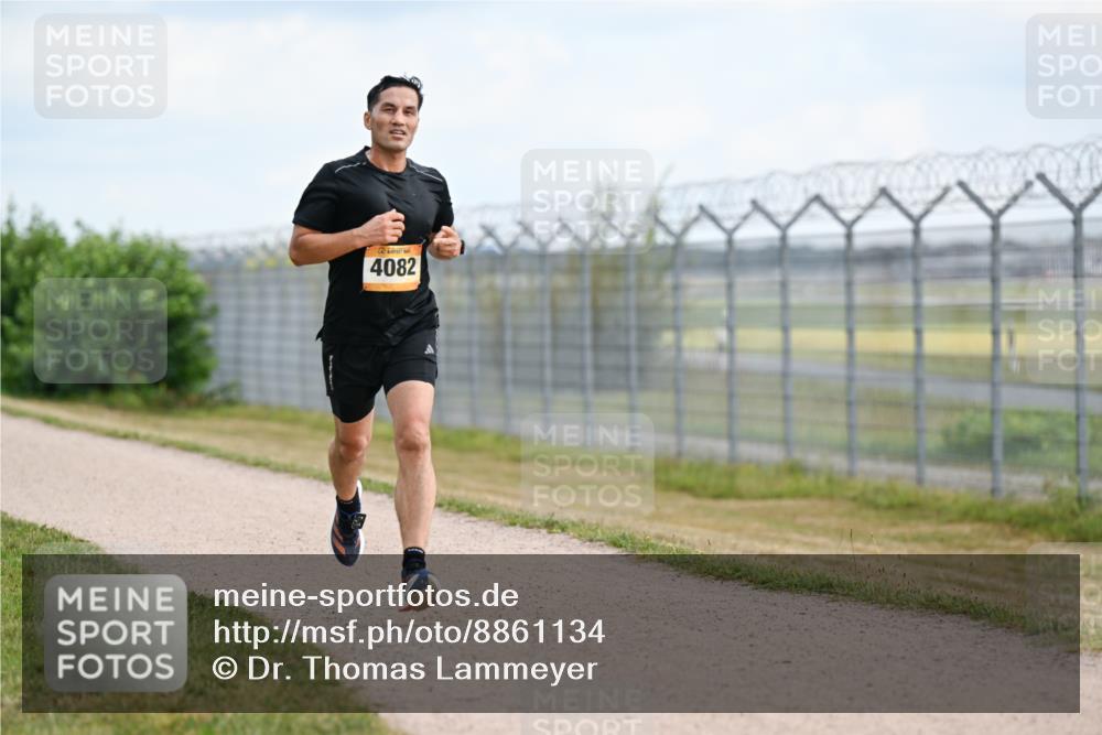 14.09.2025 - Airport Race Dr. Thomas Lammeyer http://msf.ph/oto/8861134 14.09.2025 11:54:37 Laufen 4082 meine-sportfotos.de