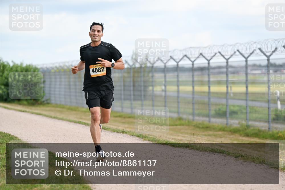14.09.2025 - Airport Race Dr. Thomas Lammeyer http://msf.ph/oto/8861137 14.09.2025 11:54:37 Laufen 4082 meine-sportfotos.de