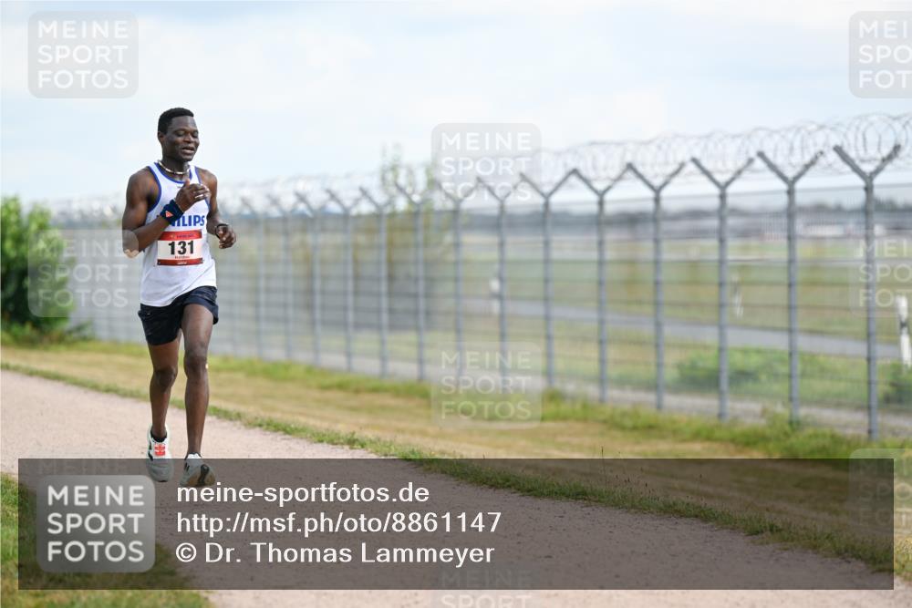 14.09.2025 - Airport Race Dr. Thomas Lammeyer http://msf.ph/oto/8861147 14.09.2025 11:54:55 Laufen 131 meine-sportfotos.de