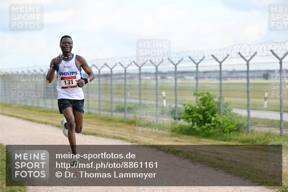 14.09.2025 - Airport Race Dr. Thomas Lammeyer http://msf.ph/oto/8861161 14.09.2025 11:54:57 Laufen 131 meine-sportfotos.de