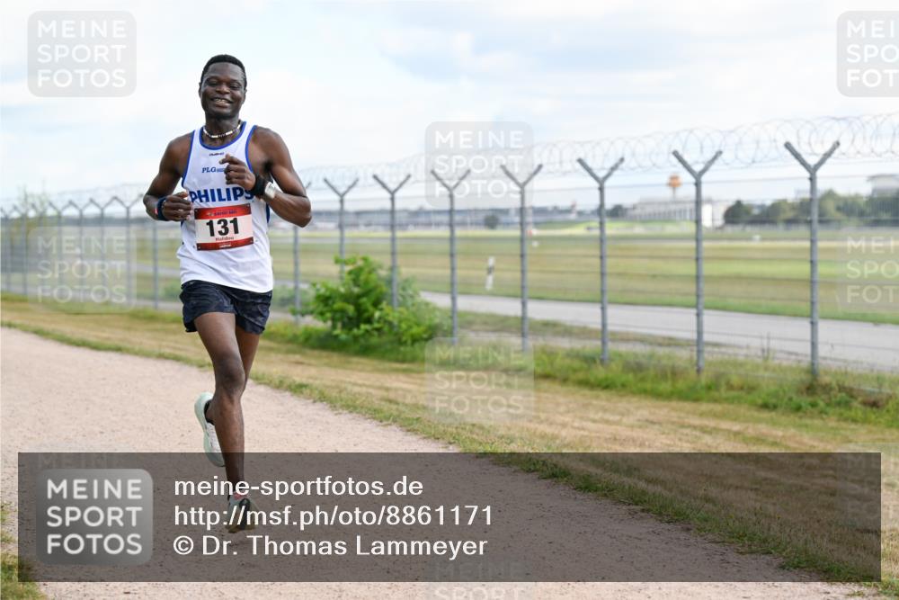 14.09.2025 - Airport Race Dr. Thomas Lammeyer http://msf.ph/oto/8861171 14.09.2025 11:54:58 Laufen 131 meine-sportfotos.de