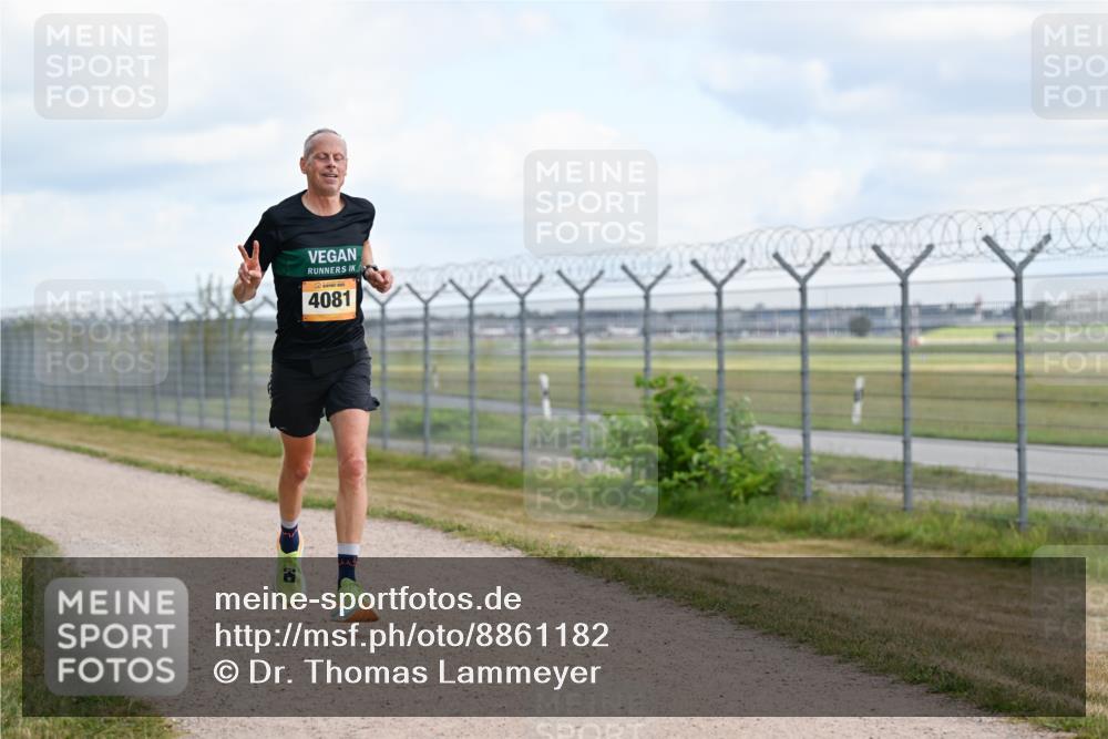 14.09.2025 - Airport Race Dr. Thomas Lammeyer http://msf.ph/oto/8861182 14.09.2025 11:55:10 Laufen 4081 meine-sportfotos.de