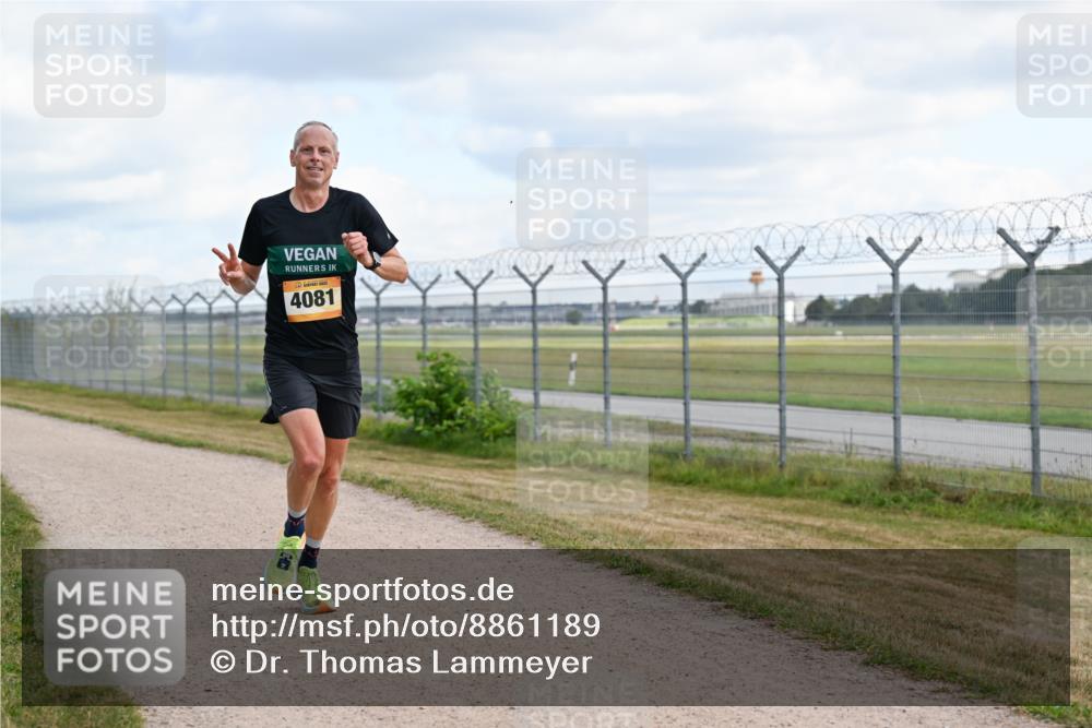 14.09.2025 - Airport Race Dr. Thomas Lammeyer http://msf.ph/oto/8861189 14.09.2025 11:55:11 Laufen 4081 meine-sportfotos.de