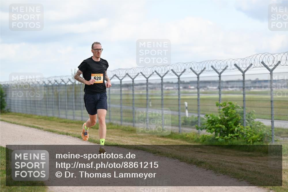 14.09.2025 - Airport Race Dr. Thomas Lammeyer http://msf.ph/oto/8861215 14.09.2025 11:55:35 Laufen 620 meine-sportfotos.de