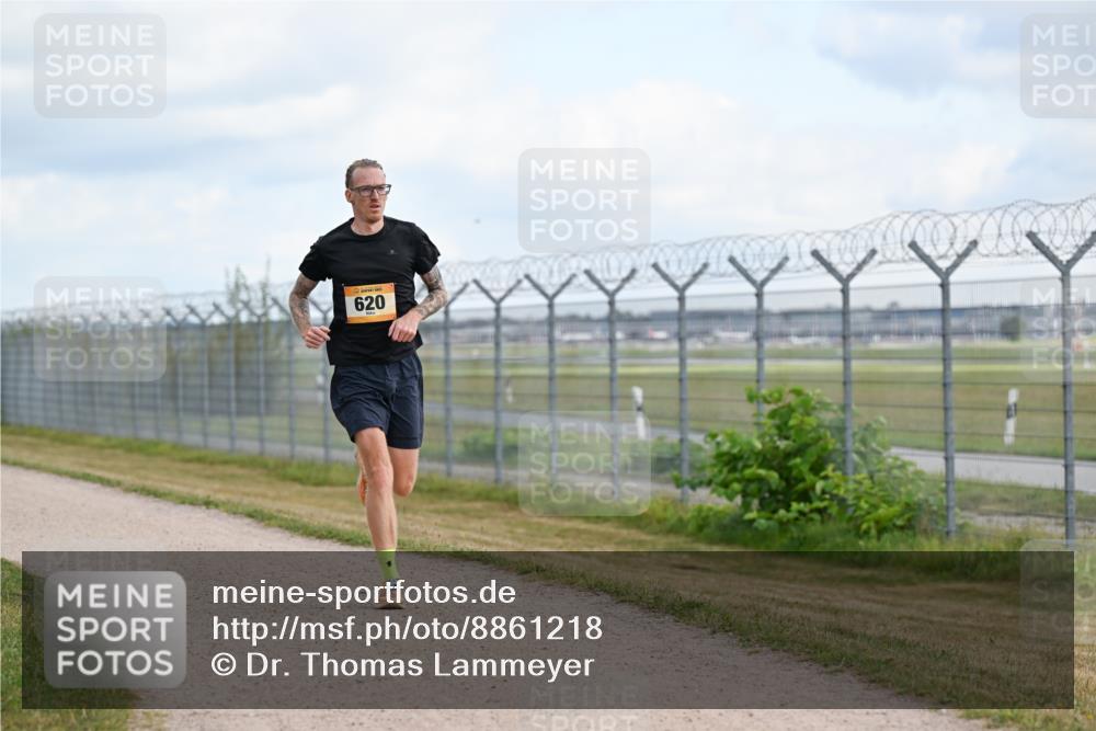 14.09.2025 - Airport Race Dr. Thomas Lammeyer http://msf.ph/oto/8861218 14.09.2025 11:55:35 Laufen 620 meine-sportfotos.de