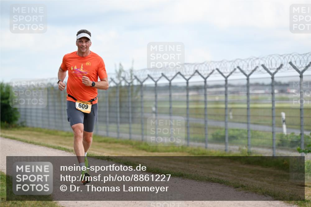 14.09.2025 - Airport Race Dr. Thomas Lammeyer http://msf.ph/oto/8861227 14.09.2025 11:55:41 Laufen 609 meine-sportfotos.de