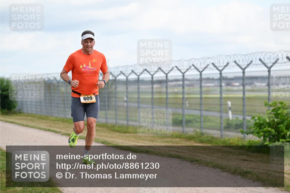 14.09.2025 - Airport Race Dr. Thomas Lammeyer http://msf.ph/oto/8861230 14.09.2025 11:55:41 Laufen 609 meine-sportfotos.de