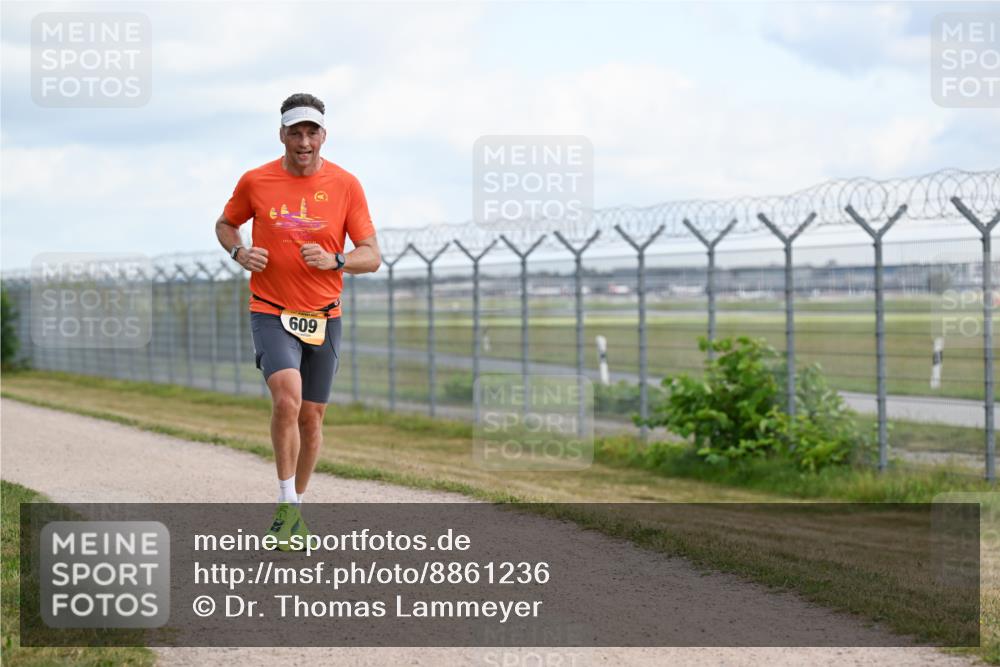 14.09.2025 - Airport Race Dr. Thomas Lammeyer http://msf.ph/oto/8861236 14.09.2025 11:55:42 Laufen 609 meine-sportfotos.de