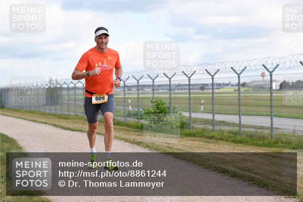 14.09.2025 - Airport Race Dr. Thomas Lammeyer http://msf.ph/oto/8861244 14.09.2025 11:55:43 Laufen 609 meine-sportfotos.de