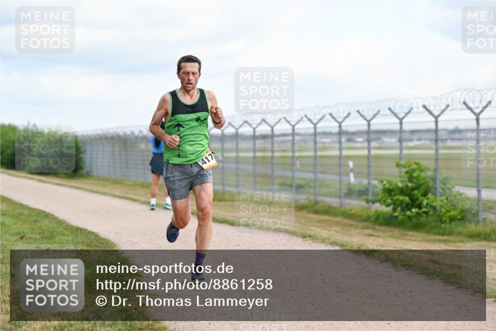 14.09.2025 - Airport Race Dr. Thomas Lammeyer http://msf.ph/oto/8861258 14.09.2025 11:56:04 Laufen 417 meine-sportfotos.de