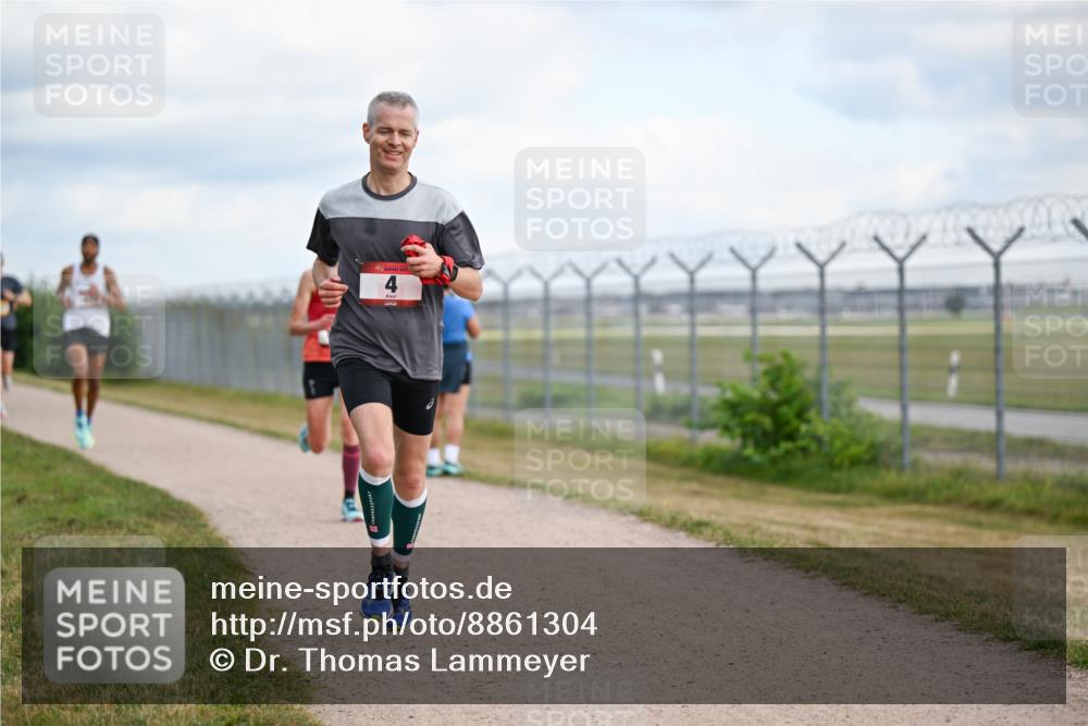 14.09.2025 - Airport Race Dr. Thomas Lammeyer http://msf.ph/oto/8861304 14.09.2025 11:56:26 Laufen  meine-sportfotos.de