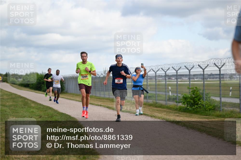 14.09.2025 - Airport Race Dr. Thomas Lammeyer http://msf.ph/oto/8861339 14.09.2025 11:56:34 Laufen 1265, 32 meine-sportfotos.de