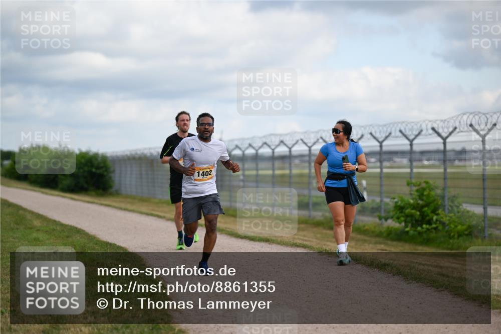 14.09.2025 - Airport Race Dr. Thomas Lammeyer http://msf.ph/oto/8861355 14.09.2025 11:56:38 Laufen 1402 meine-sportfotos.de