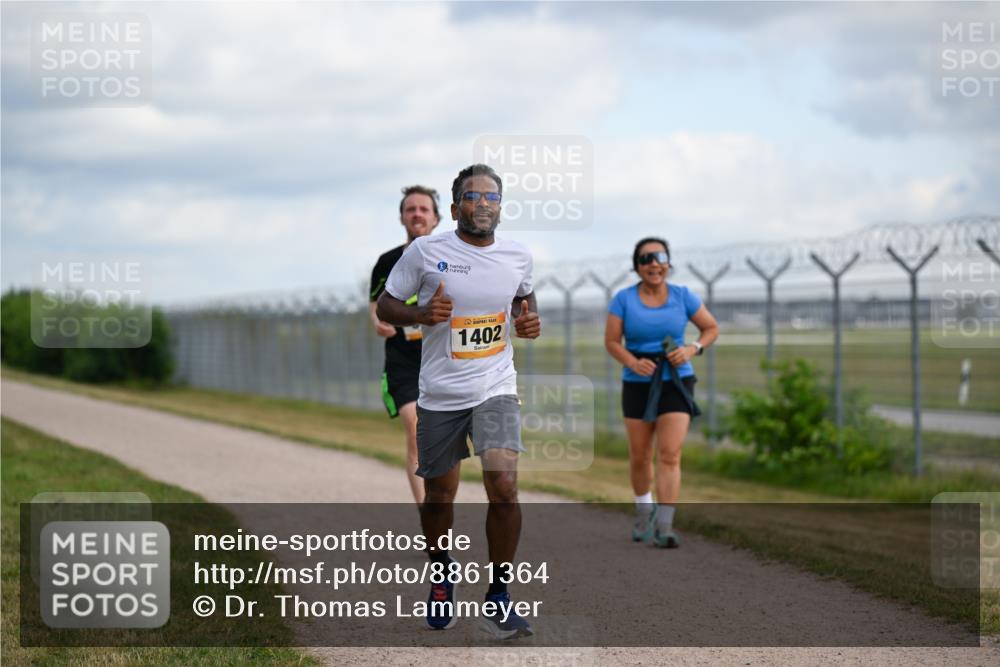 14.09.2025 - Airport Race Dr. Thomas Lammeyer http://msf.ph/oto/8861364 14.09.2025 11:56:40 Laufen 1402 meine-sportfotos.de