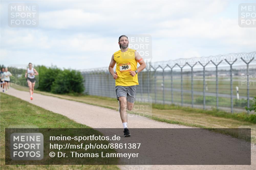 14.09.2025 - Airport Race Dr. Thomas Lammeyer http://msf.ph/oto/8861387 14.09.2025 11:57:05 Laufen 360 meine-sportfotos.de