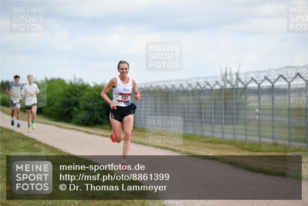 14.09.2025 - Airport Race Dr. Thomas Lammeyer http://msf.ph/oto/8861399 14.09.2025 11:57:10 Laufen 727 meine-sportfotos.de