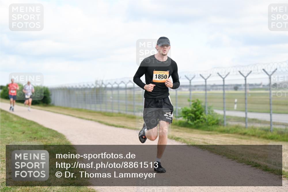 14.09.2025 - Airport Race Dr. Thomas Lammeyer http://msf.ph/oto/8861513 14.09.2025 11:57:35 Laufen 1850, 25 meine-sportfotos.de