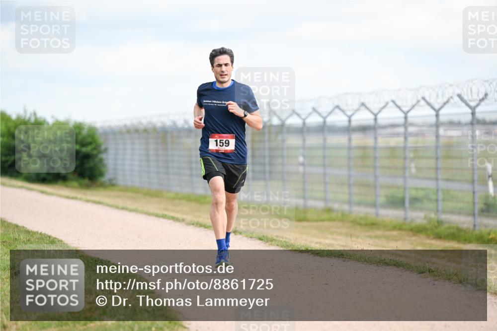14.09.2025 - Airport Race Dr. Thomas Lammeyer http://msf.ph/oto/8861725 14.09.2025 11:58:30 Laufen 159 meine-sportfotos.de