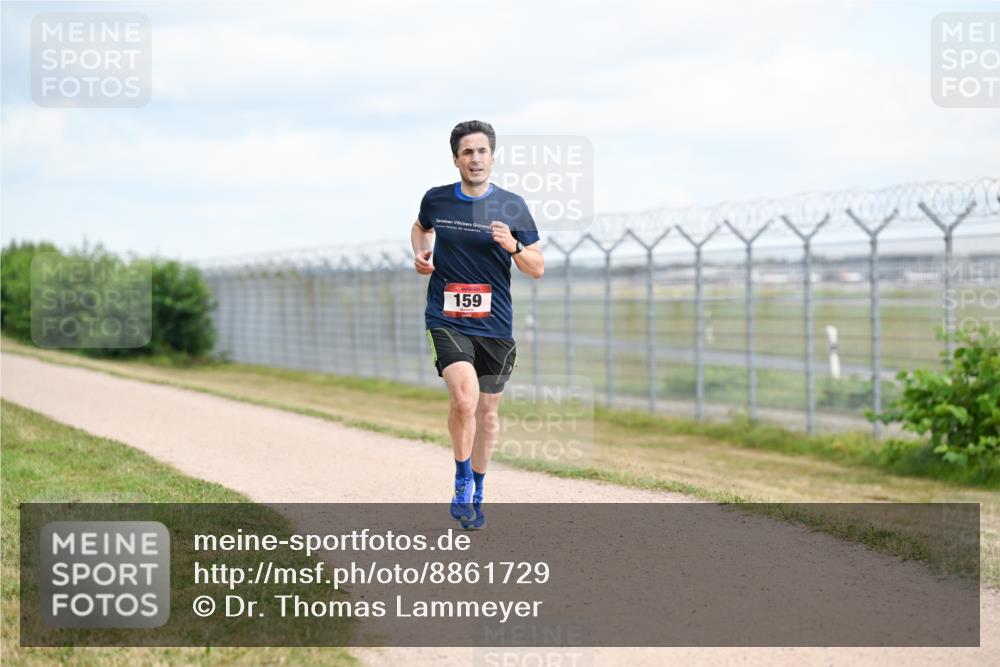 14.09.2025 - Airport Race Dr. Thomas Lammeyer http://msf.ph/oto/8861729 14.09.2025 11:58:30 Laufen 159 meine-sportfotos.de