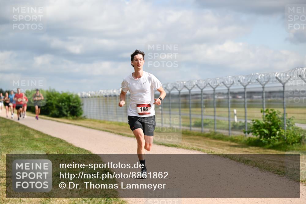 14.09.2025 - Airport Race Dr. Thomas Lammeyer http://msf.ph/oto/8861862 14.09.2025 11:59:02 Laufen 196 meine-sportfotos.de