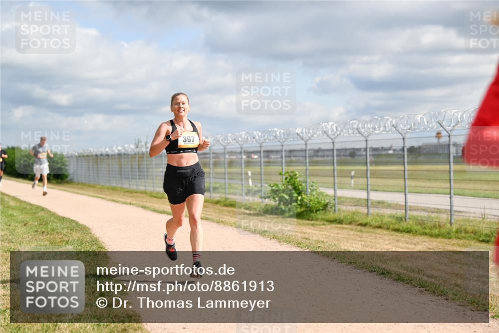 14.09.2025 - Airport Race Dr. Thomas Lammeyer http://msf.ph/oto/8861913 14.09.2025 11:59:16 Laufen 397 meine-sportfotos.de