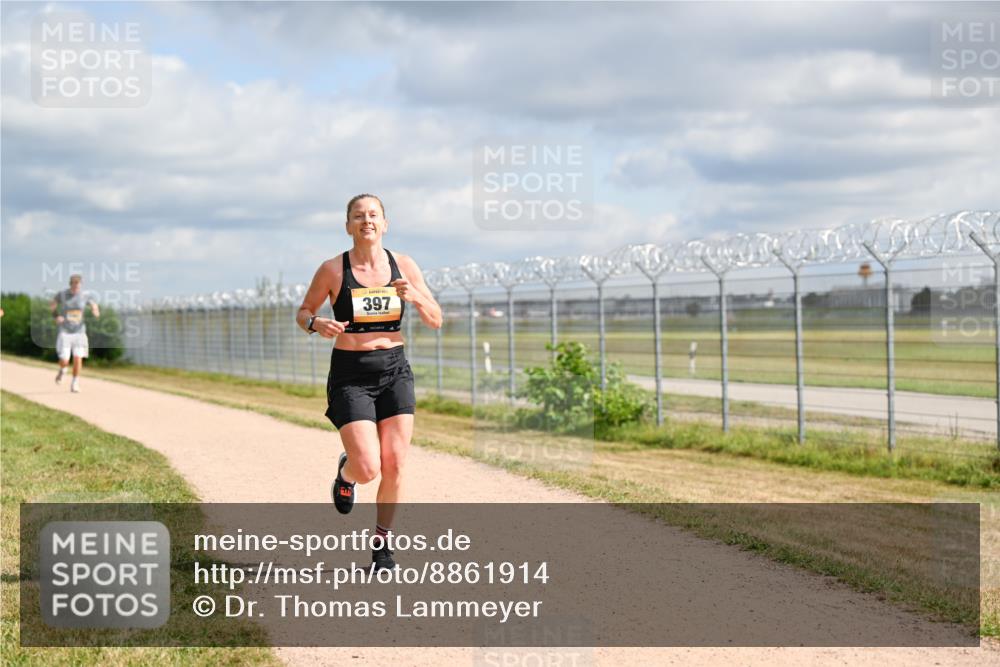 14.09.2025 - Airport Race Dr. Thomas Lammeyer http://msf.ph/oto/8861914 14.09.2025 11:59:16 Laufen 397 meine-sportfotos.de