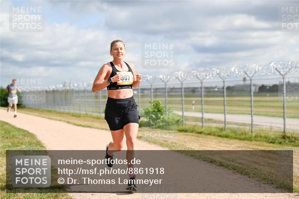 14.09.2025 - Airport Race Dr. Thomas Lammeyer http://msf.ph/oto/8861918 14.09.2025 11:59:16 Laufen 397 meine-sportfotos.de