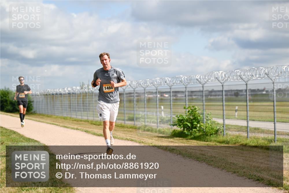 14.09.2025 - Airport Race Dr. Thomas Lammeyer http://msf.ph/oto/8861920 14.09.2025 11:59:21 Laufen 1460 meine-sportfotos.de