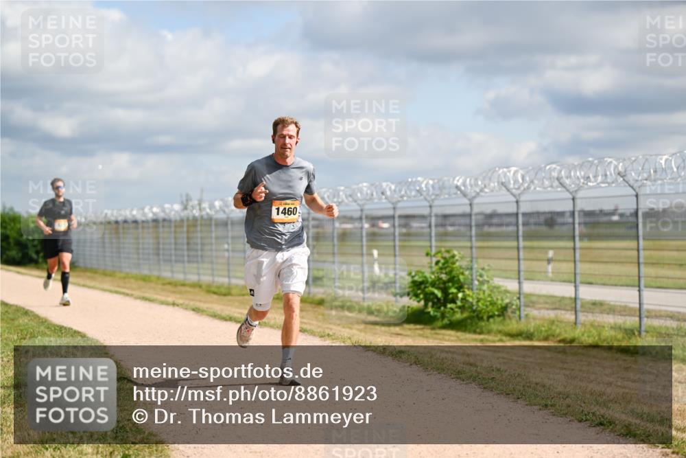 14.09.2025 - Airport Race Dr. Thomas Lammeyer http://msf.ph/oto/8861923 14.09.2025 11:59:21 Laufen 1460 meine-sportfotos.de