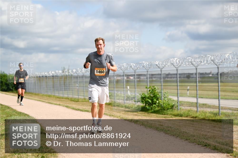 14.09.2025 - Airport Race Dr. Thomas Lammeyer http://msf.ph/oto/8861924 14.09.2025 11:59:21 Laufen 1460 meine-sportfotos.de