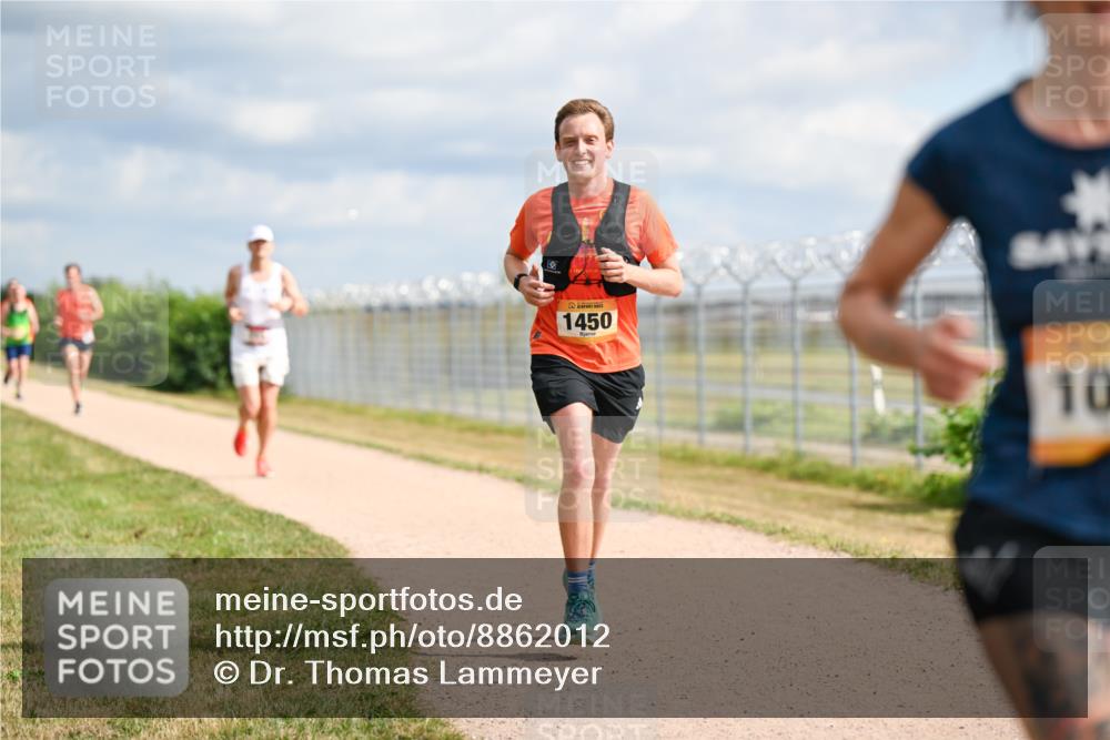 14.09.2025 - Airport Race Dr. Thomas Lammeyer http://msf.ph/oto/8862012 14.09.2025 11:59:43 Laufen 1450, 10 meine-sportfotos.de