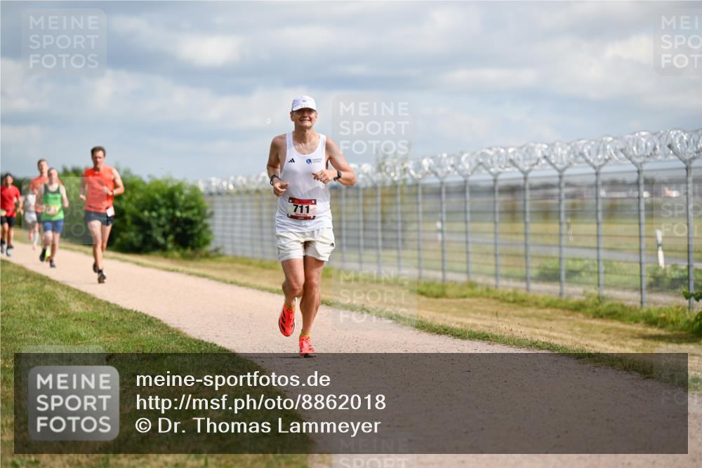 14.09.2025 - Airport Race Dr. Thomas Lammeyer http://msf.ph/oto/8862018 14.09.2025 11:59:45 Laufen 711 meine-sportfotos.de